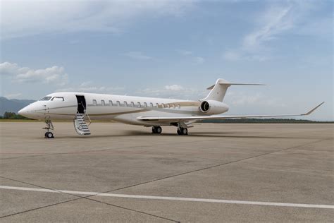 Bombardier Global 7500 private jet